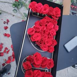 Natural Flower Arrangements