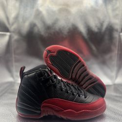 Air Jordan 12 flu game GS