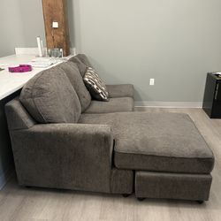 Grey sectional couch 