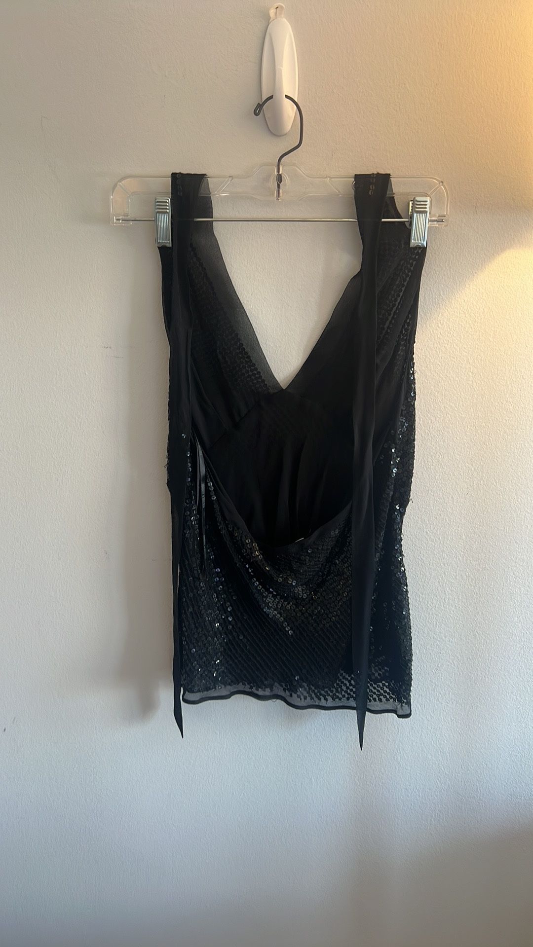 Black - size Large Laundry by Shelli Segal sequence halter top