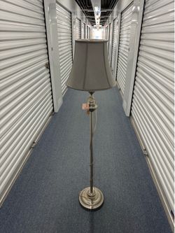 Floor lamp