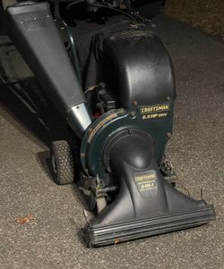 Craftsman Land Vacuum/chipper/shredder 3 - In 1 6.5 HP