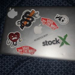 MacBook Pro (13 Inch)