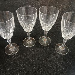 Set of 4 Vintage Luminarc Diamant Crystal Wine Glasses
