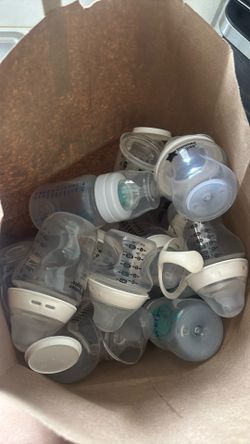 Baby plastics bottles