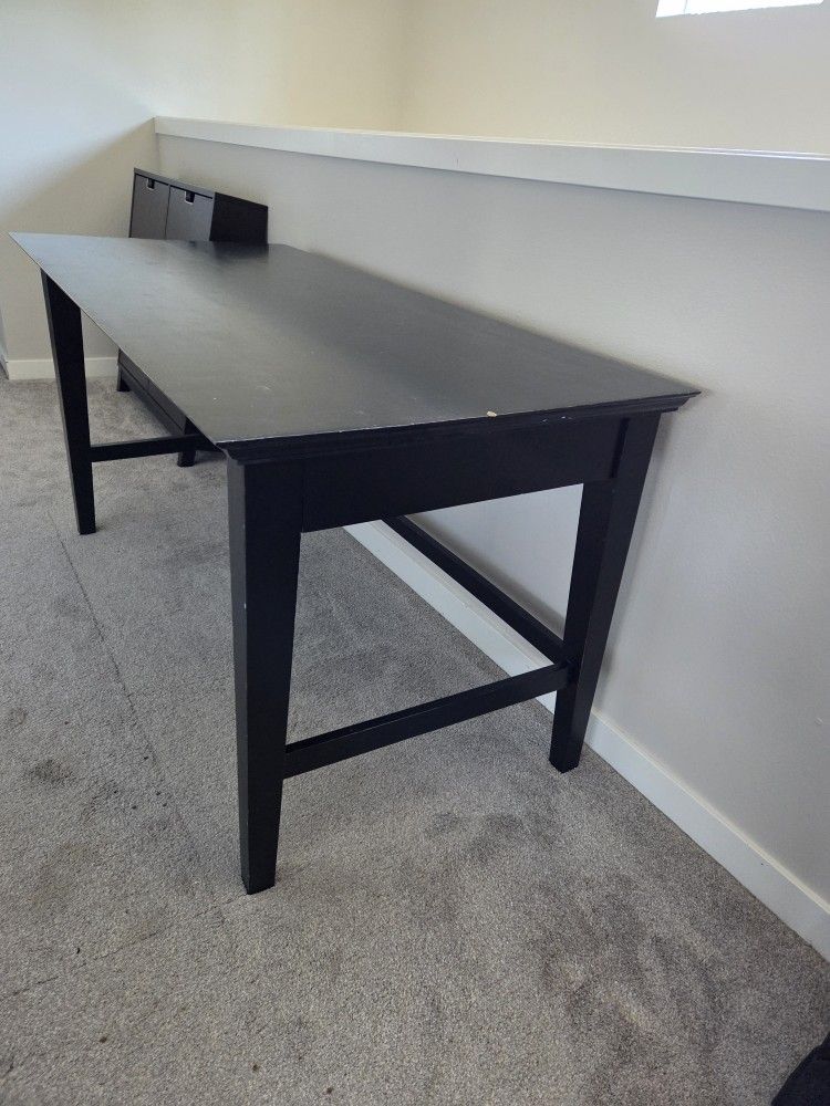 Black Wood Desk