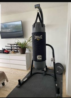 Excellent everlast boxing complete set excellent condition