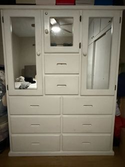 Dresser with Mirror