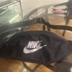 Nike Franny Pack