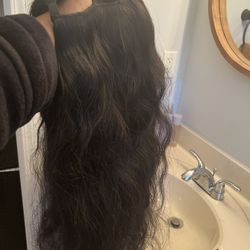 Go Sleek Wavy Upart Wig 22-24 Inch!! New!