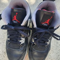 Air Jordan 4 Bred reimagined size 6.5y