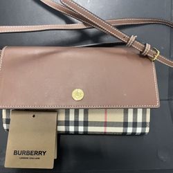 Burberry Crossbody Wallet 