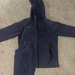 Blue Nike Tech Set