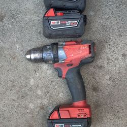 Drill +Batteries 