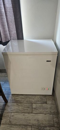 Freezer chest