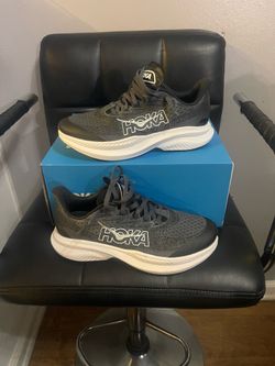 Hoka Mach 6/ Size 7.5B Women’s $95