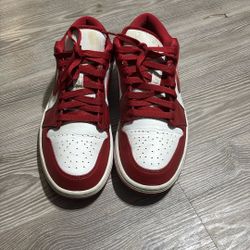 Red Low Dunks