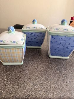 SET Of 3 Vintage Pfaltzgraff Summer Breeze Canister Set