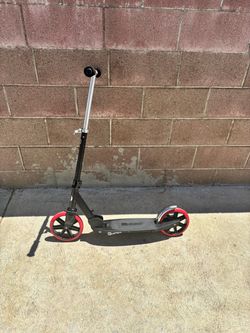 Razor Carbon Lux Kick Scooter