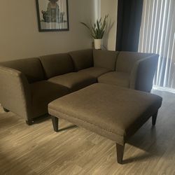 5 Piece Grey upholstered Couch
