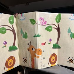 Folding kids PlayMat