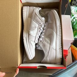 Nike Dunk Low Venice Size 8 Men’s 9.5 Women’s 
