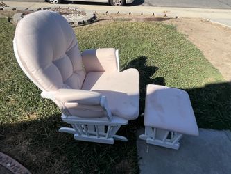 Windsor glider Chair & Ottoman