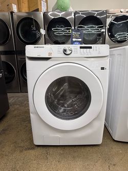 New open box  Samsung 4.5 cu. ft. High-Efficiency Front Load Washer in White with Self-Clean+