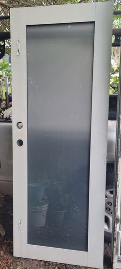 # puerta contra impacto 32 x80