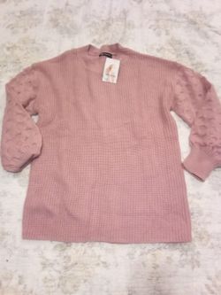 New Pink Sweater Medium