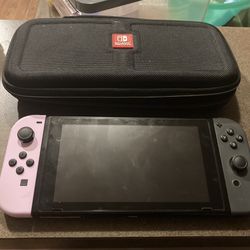 Nintendo Switch, Games And Controllers