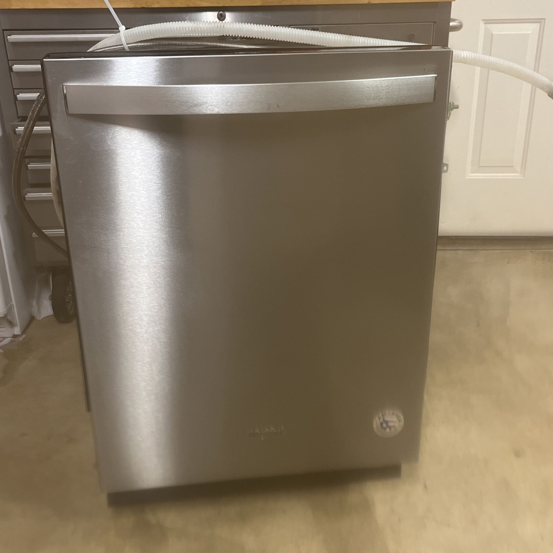 Whirlpool Dishwasher 1 Year Old