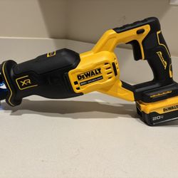 New Dewalt XR Reciprocating Saw and 4ah Battery