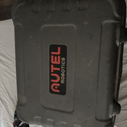 Autel Robotics X-Star Premium Drone Kit w/ Controller, Case & Accessories