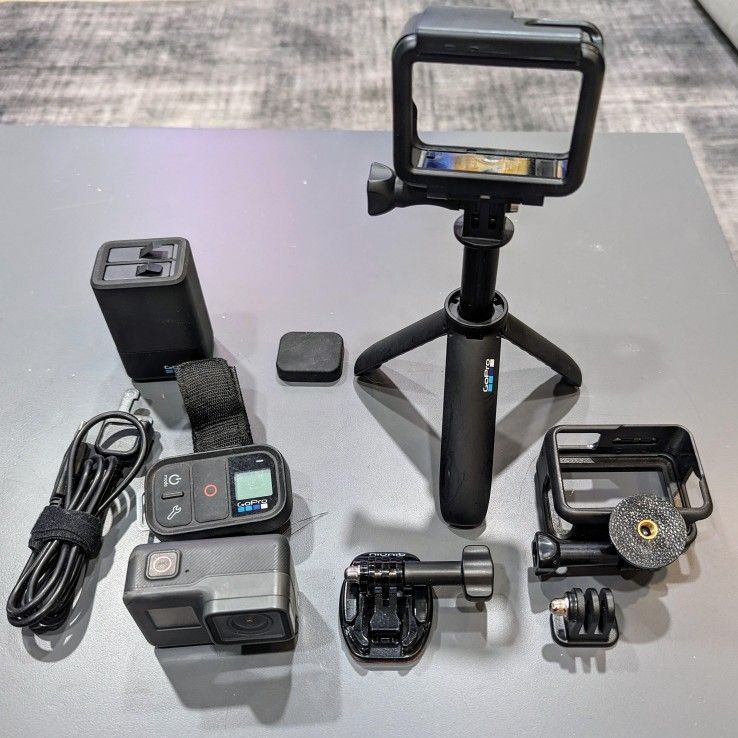 GoPro Hero 5 Action Camera With Accessories! 