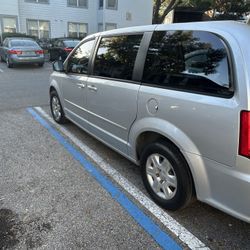 2012 Dodge Grand Caravan