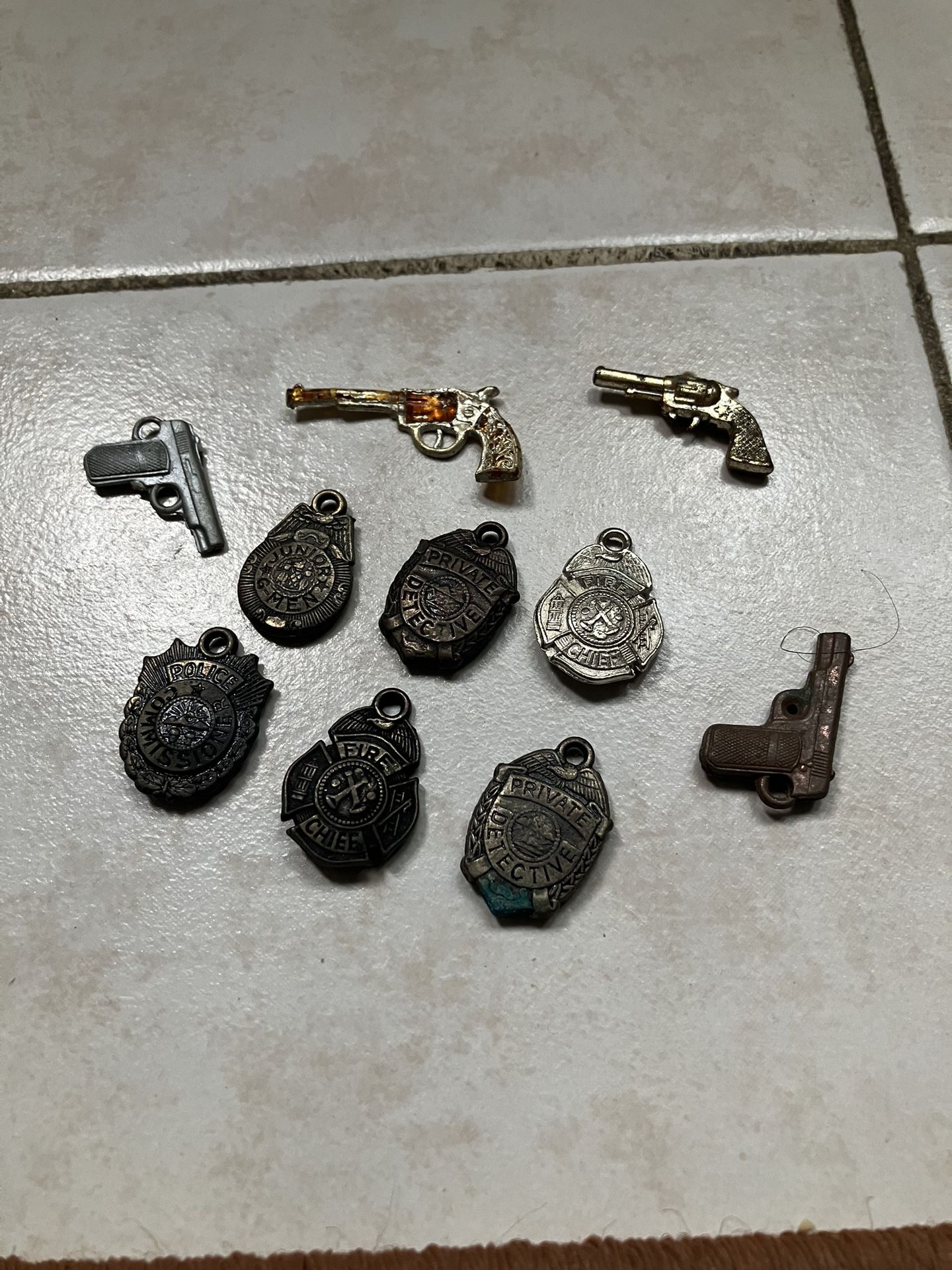 Crackerjack, charms badges toy, gumball machine collectibles vintage