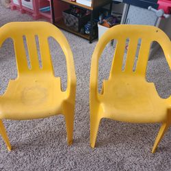 Set Of 2 Kids Chairs