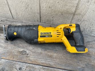Dewalt 20 Volt Sawzall TOOL ONLY
