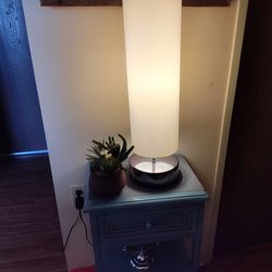 ($20) Tall Modern Table Lamp
