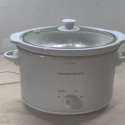 Hamilton Beach 3-Quart White Oval Slow Cooker