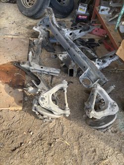 NISSAN HARDBODY PARTS