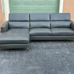 🚚 Sectional Couch/Sofa - Gray - Sofia Vergara - Delivery  Available 🚛
