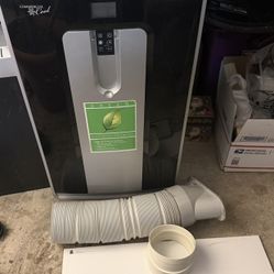 Stand alone ac unit. Complete with remote, hose and window attachment. Good working condition