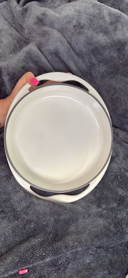 White Oval Cast Iron Pan