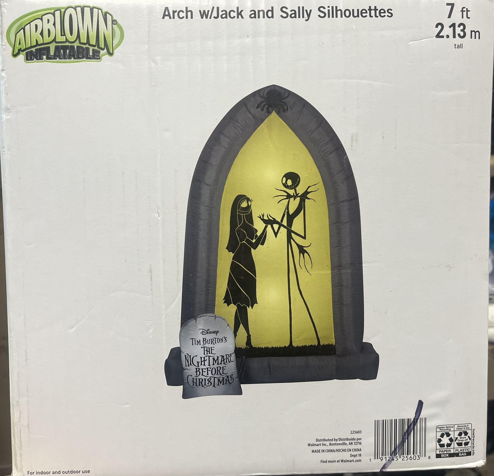 Halloween Inflables 7ft Tall Arch w/Jack and Sally