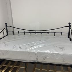 twin size bed and Mattress 