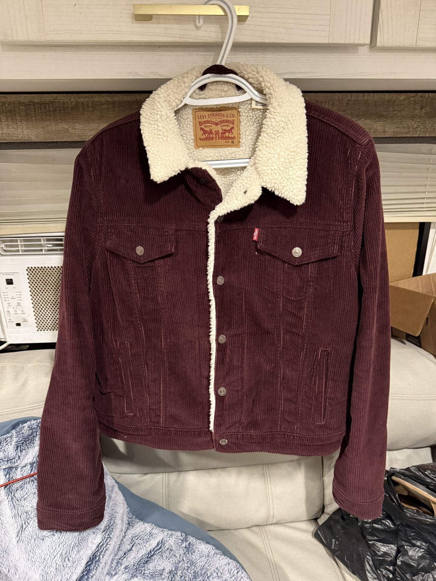 Levis Jacket XL