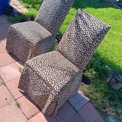 Free Chairs