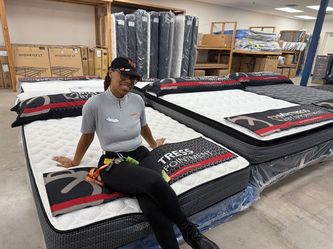 Brand New Queen Mattress Floor Models - 
Only $40 Down!